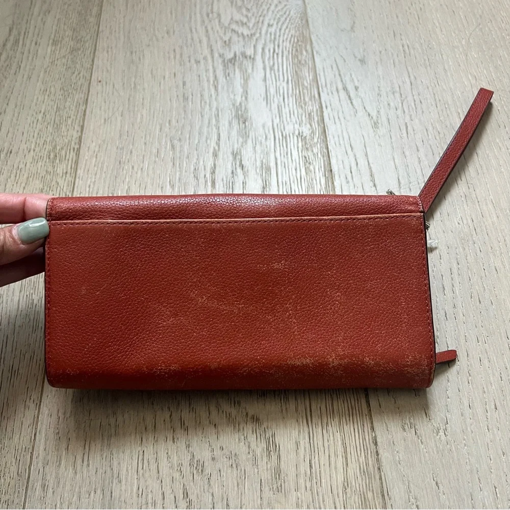 Henri Bendel New York Uptown Out and About Organizer Wallet